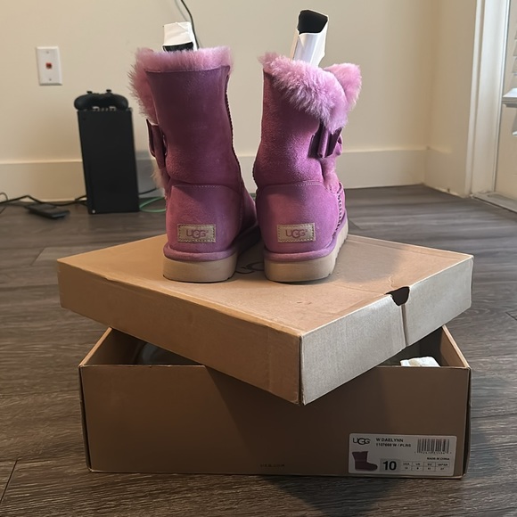 WOMENS DAELYN UGG BOOTS | SIZE 10 - Picture 6 of 10